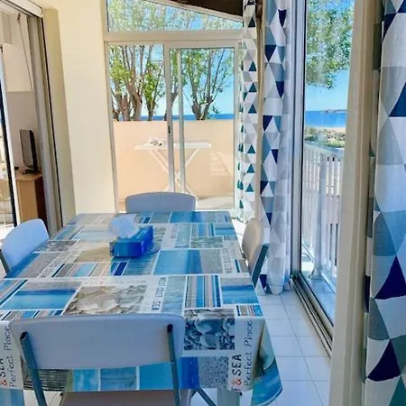 דירה 4 Pers, 1 Chambre, Terrasse, Piscine + Parking A 50m De La Mer - Ref, Amou33 *