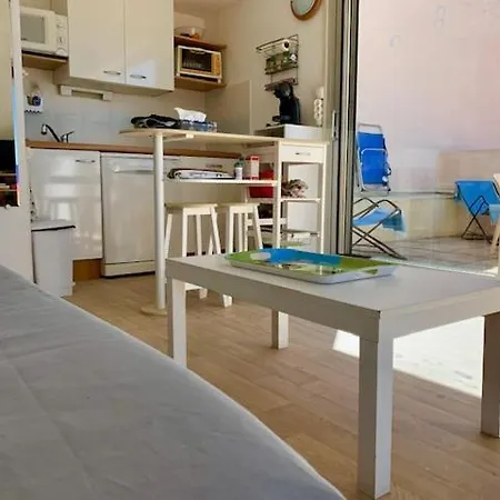 דירה 4 Pers, 1 Chambre, Terrasse, Piscine + Parking A 50m De La Mer - Ref, Amou33